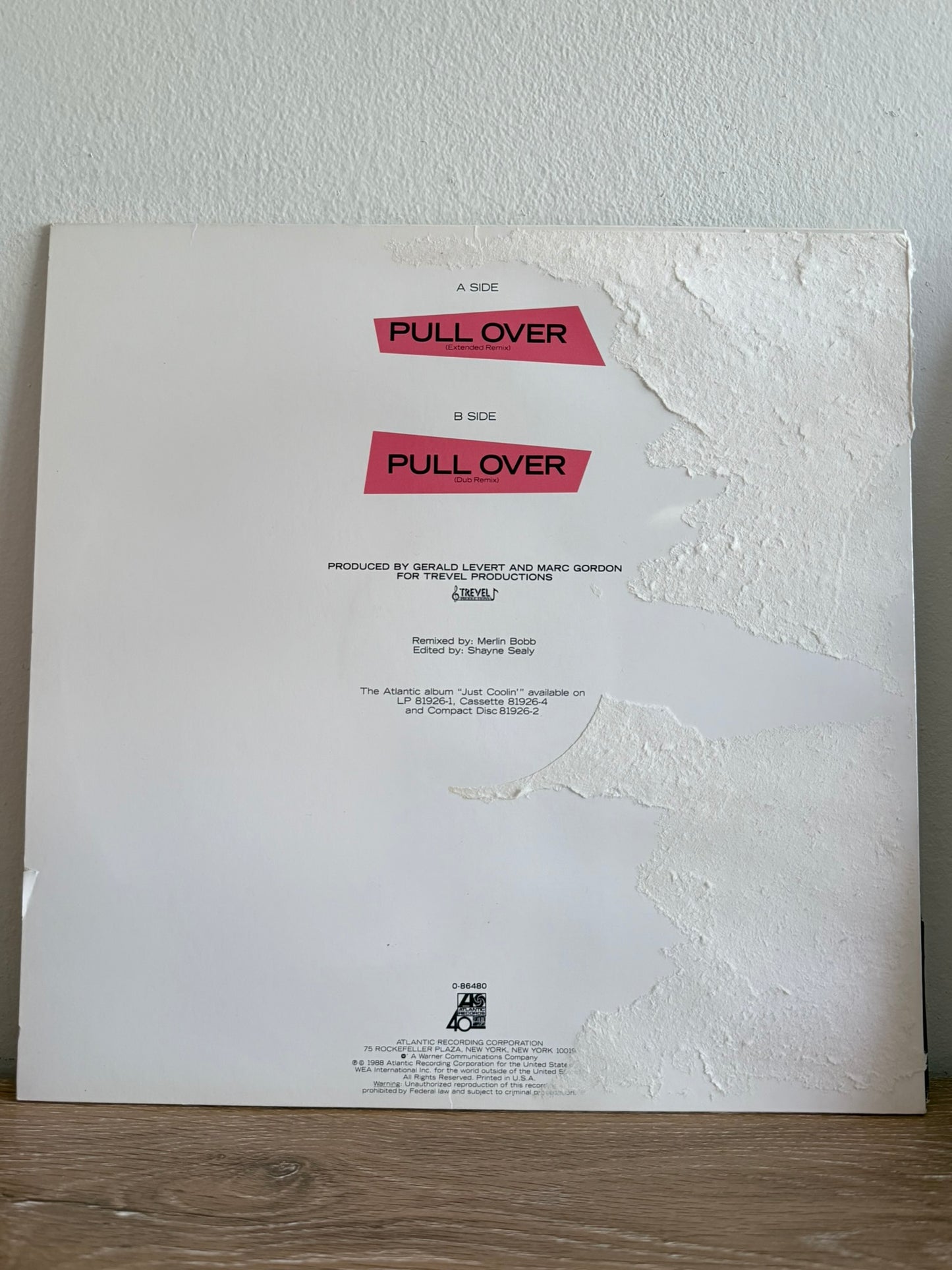 Levert – Pull Over