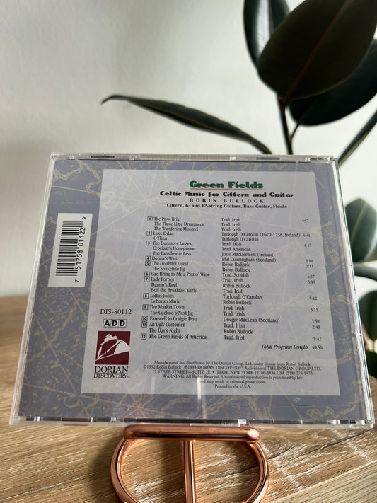 Robin Bullock – Green Fields: Celtic Music For Cittern And Guitar