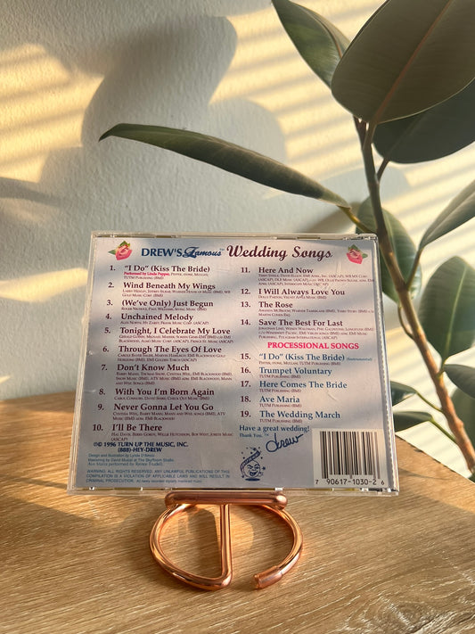 Drew's Famous Wedding Songs