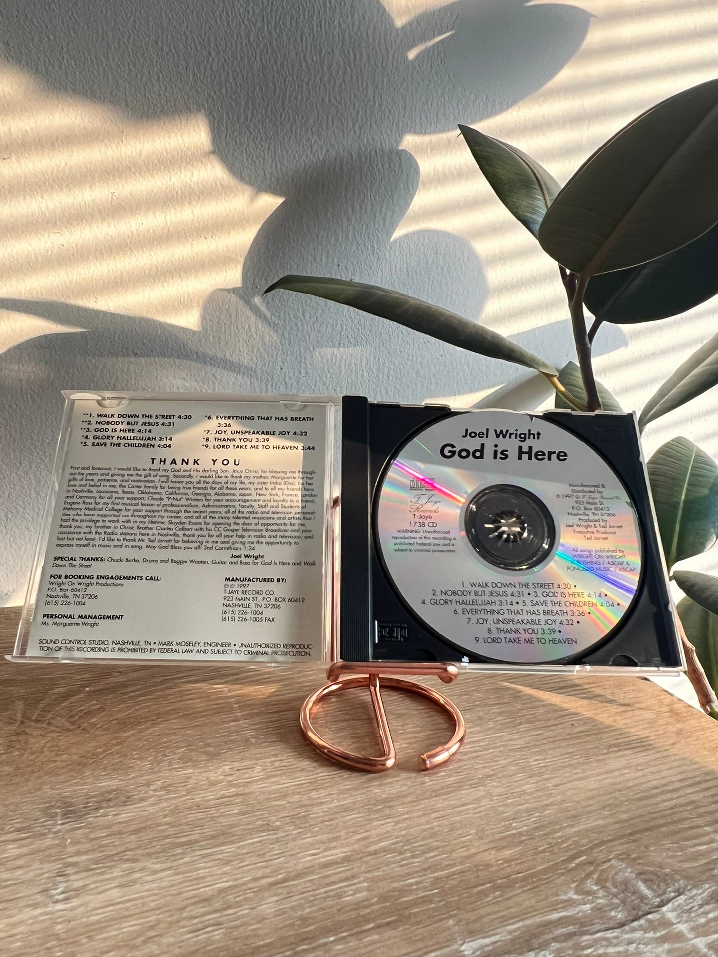 Joel Wright – God Is Here