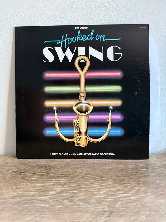 Larry Elgart And His Manhattan Swing Orchestra – Hooked On Swing