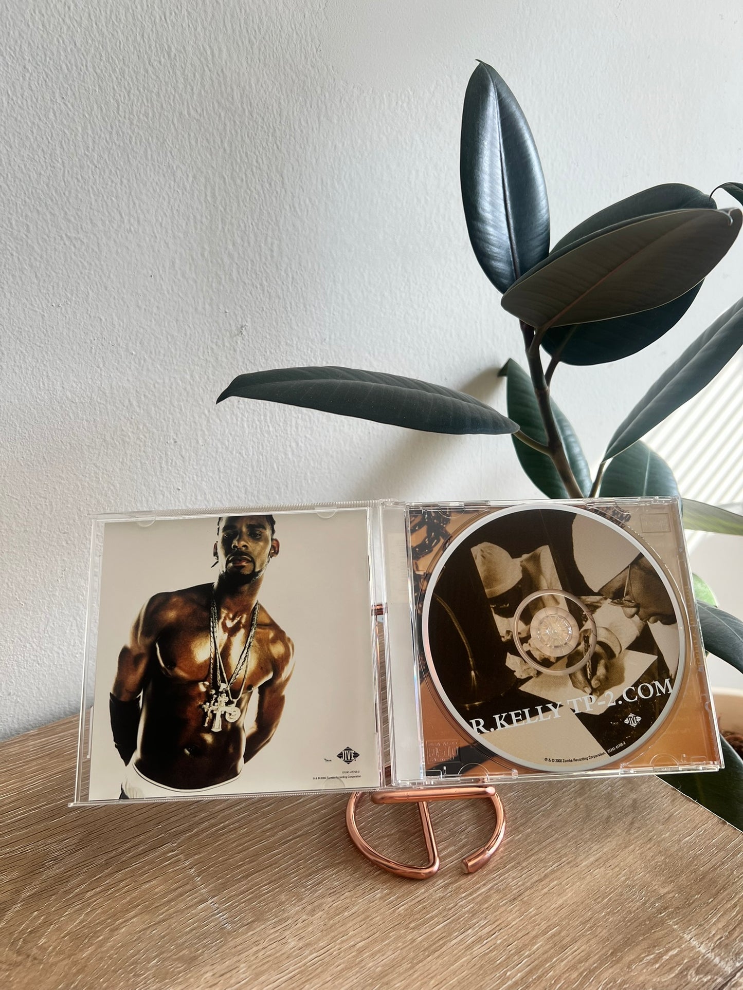 R. Kelly – TP-2.com