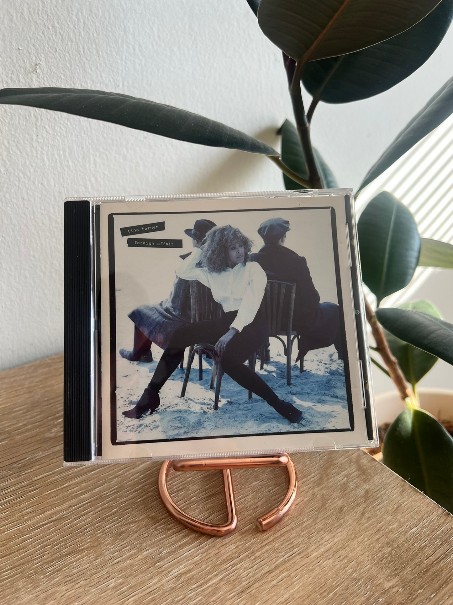 Tina Turner – Foreign Affair