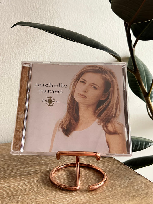 Michelle Tumes – Listen