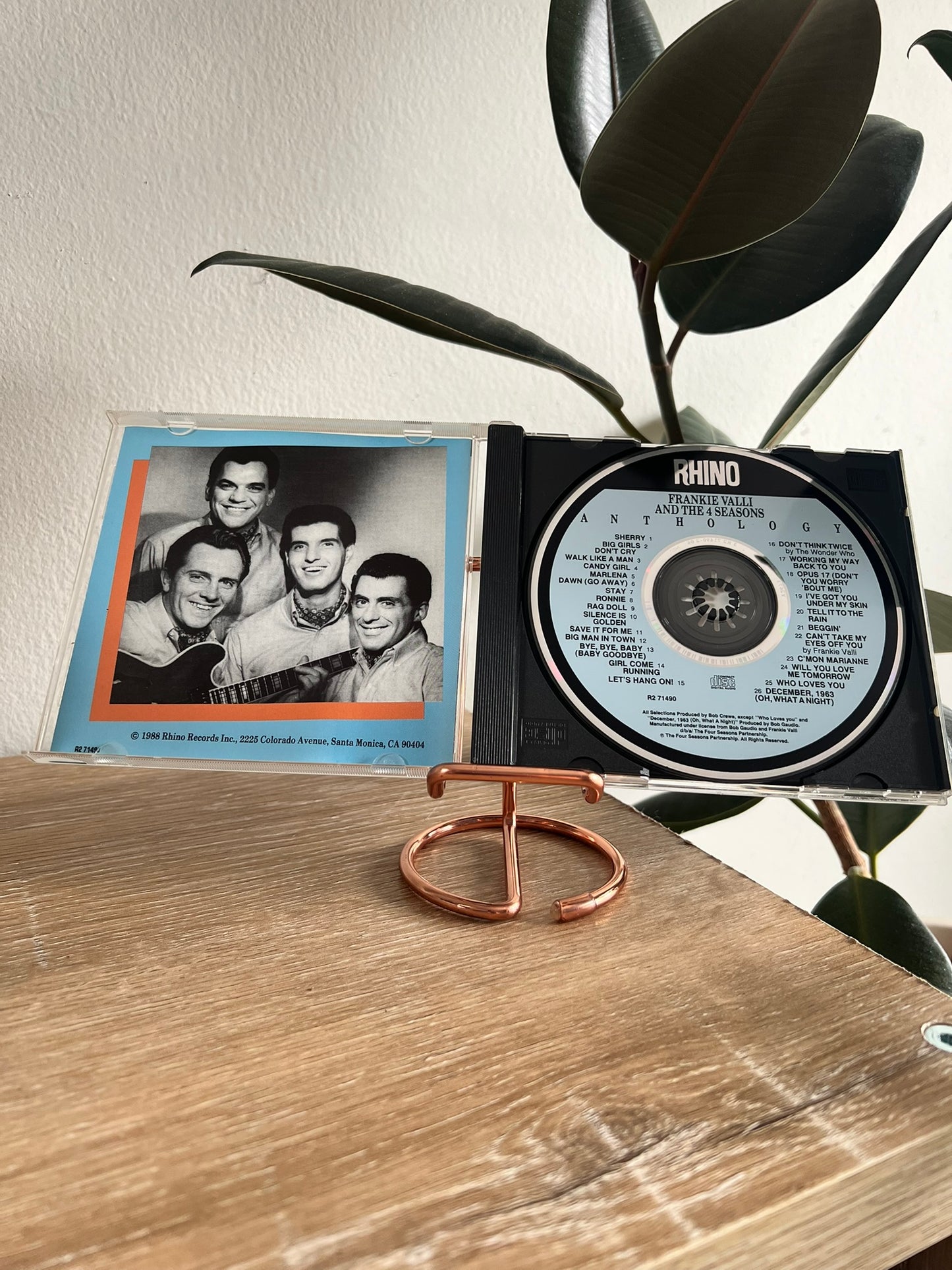 Frankie Valli And The 4 Seasons – Anthology