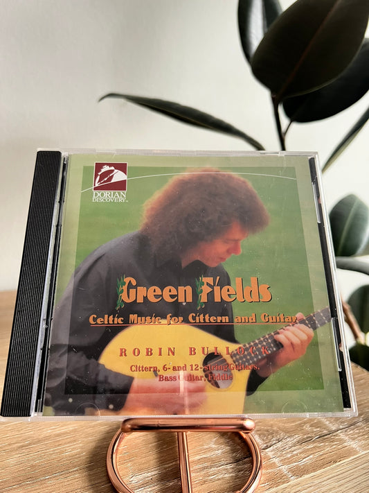 Robin Bullock – Green Fields: Celtic Music For Cittern And Guitar
