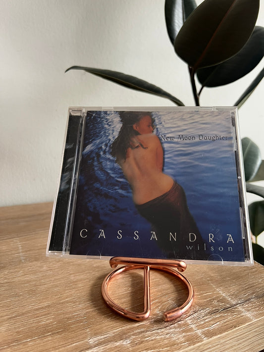 Cassandra Wilson – New Moon Daughter