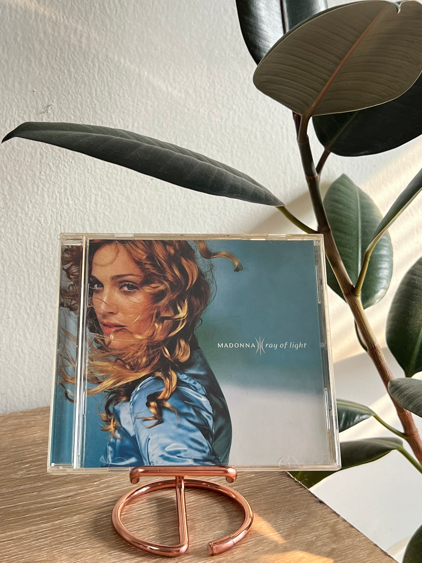 Madonna – Ray Of Light