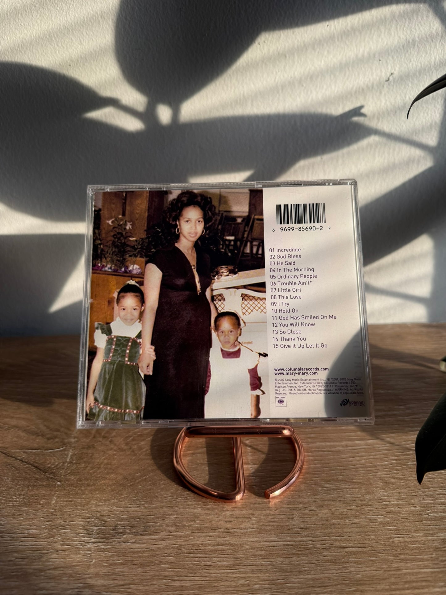 Mary Mary – Incredible