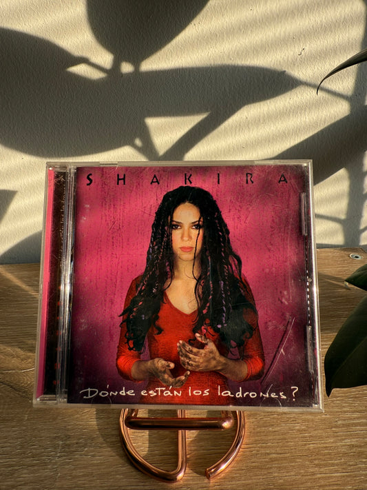Shakira – Dónde Están Los Ladrones?