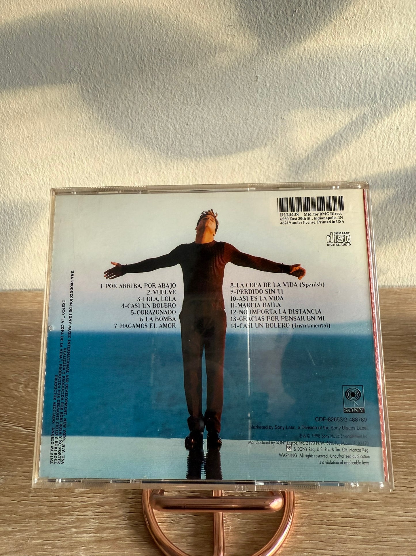 Ricky Martin – Vuelve