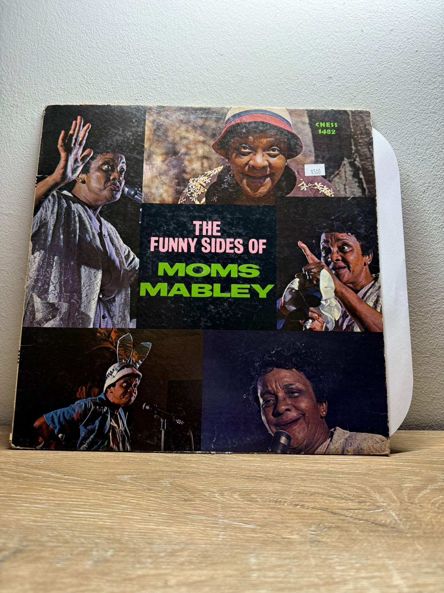 Moms Mabley – The Funny Sides Of Moms Mabley