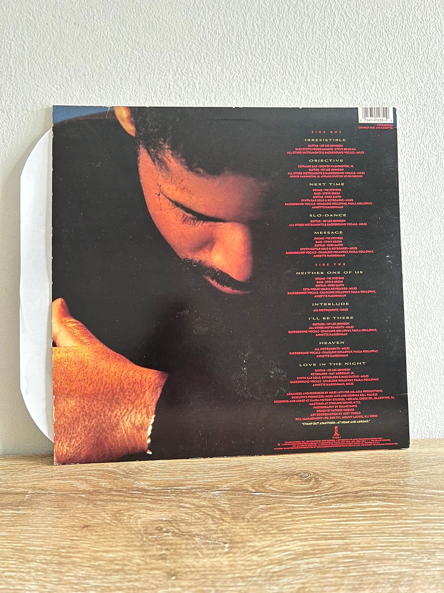 Miles Jaye – Irresistible