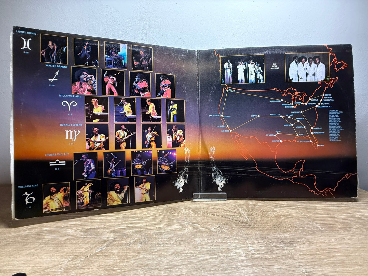 Commodores – Live!