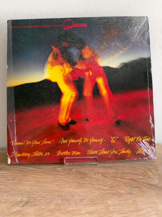 The Brothers Johnson – Right On Time